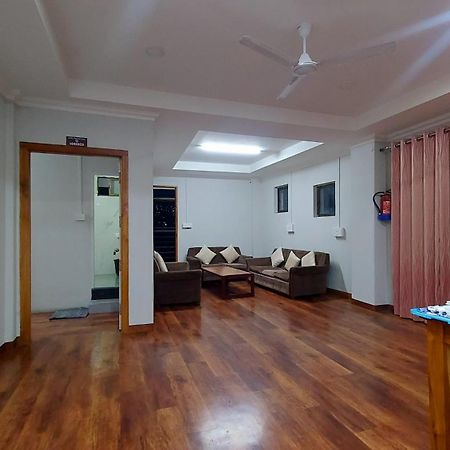 Hotel Dinthar Zara Āīzawl Kültér fotó